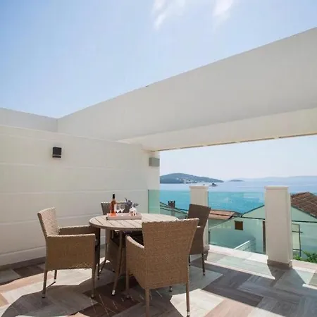 A Villa Trogir