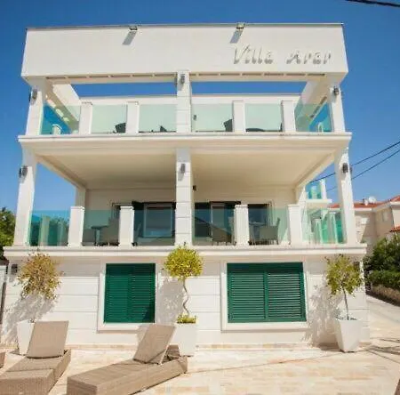 Villa A Trogir